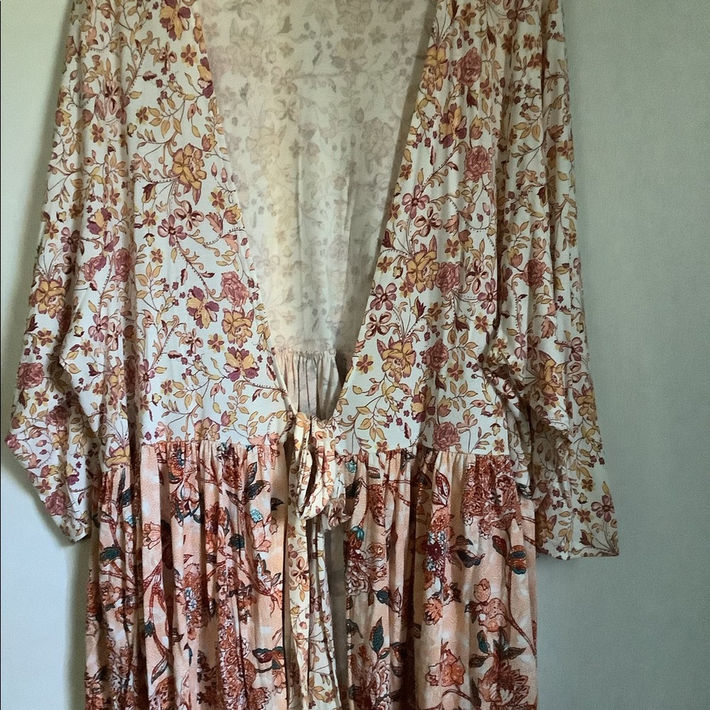 Torrid Floral Kimono size 5